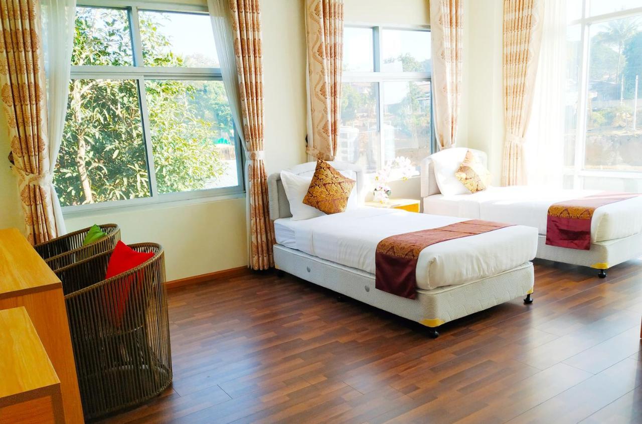 Kayah Land Hotel Loikaw Exterior photo